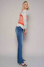 Load image into Gallery viewer, High Rise Front Slit Slim Boot Jeans